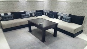 salon-en-L-table-noir